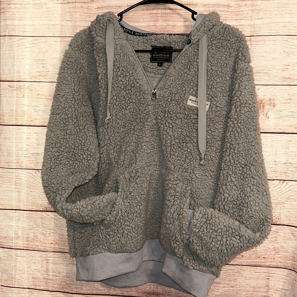 Simply Southern Pullover Preppy Sherpa Gray Hooded Pull over Large